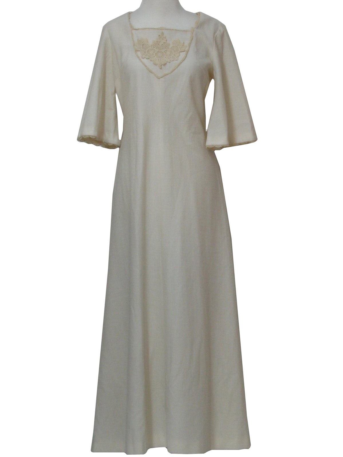 Guinevere hippie wedding dress