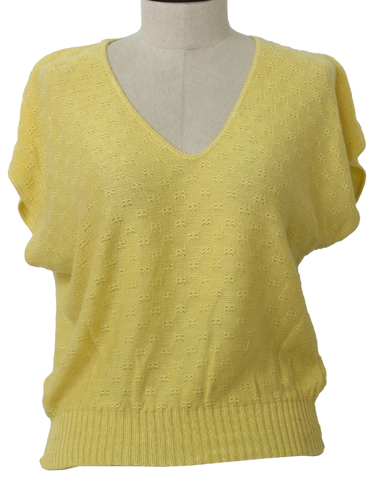 80s -Barry and Me too- Womens yellow open weave acrylic knit pullover, sleeveless totally 80s slouch style v-neck shirt with rib knit box cut hem.