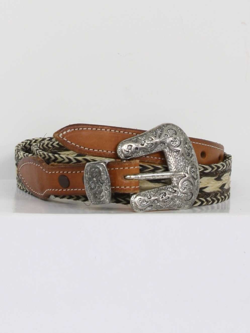 80s -Vogt- Womens tan leather tipped woven and braded horse hair western belt with oversized silver tone d-ring buckle and finding.