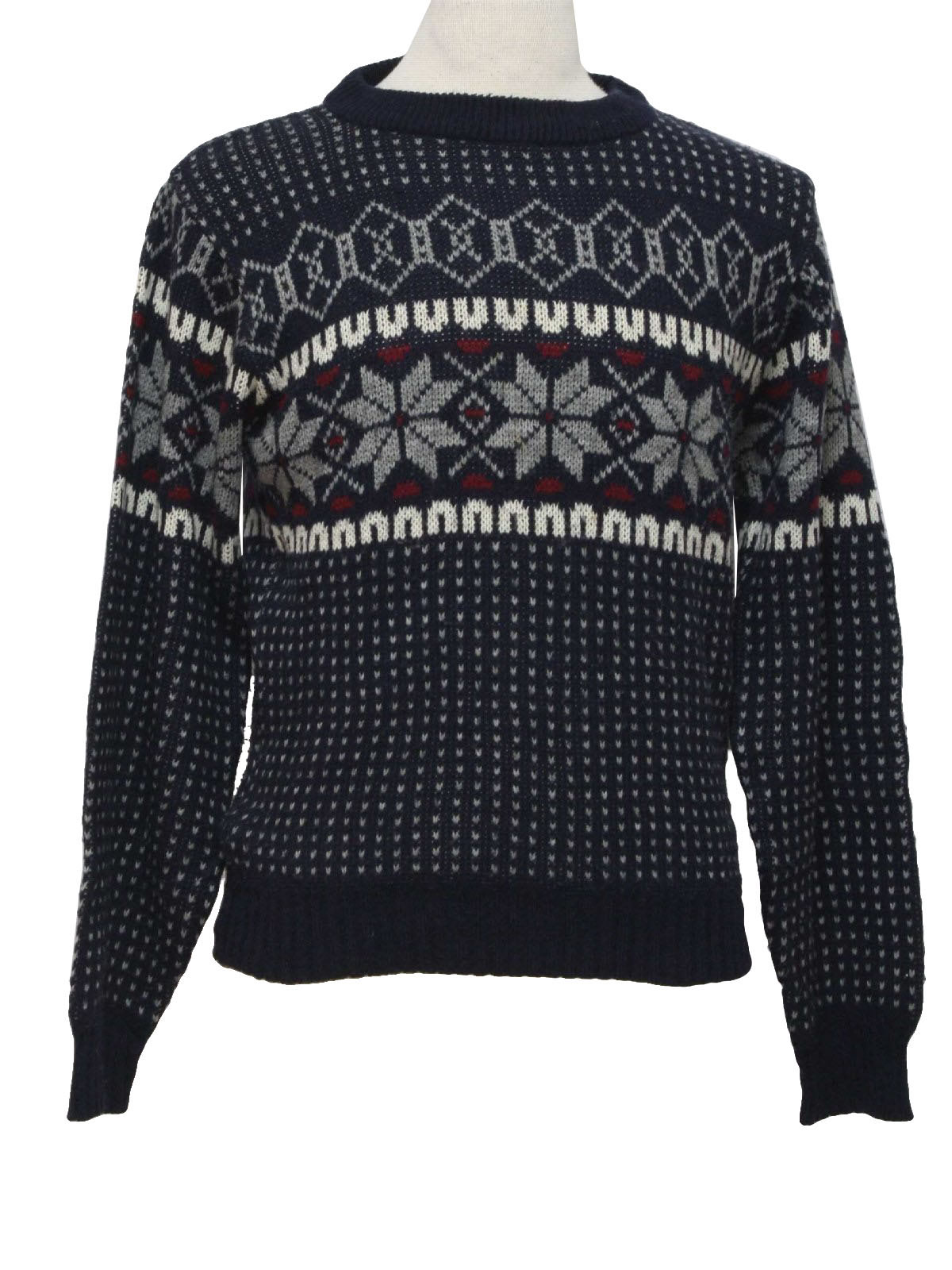 70s -Steep Slopes- Mens midnight blue, grey and wine banded snowflake print acrylic knit pullover, longsleeve ski sweater with rounded neckline and rib knit trimming at sleeve caps and box cut hem.