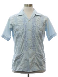 1980's Mens Embroidered Guayabera Shirt