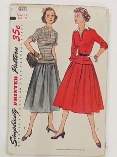 1950's Womens or Girls Sewing Pattern