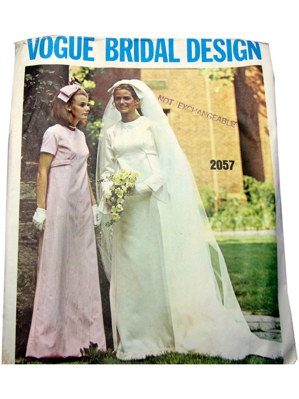 80+ Wedding Dress Sewing Patterns Stock Photos, Pictures & Royalty-Free  Images - iStock