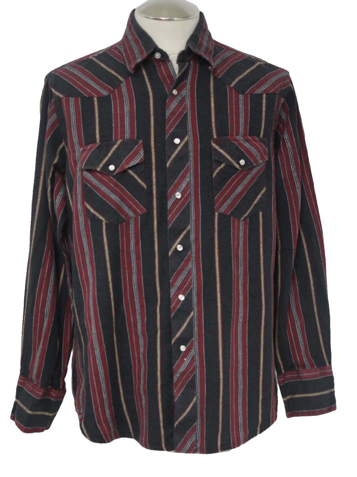 Nineties Vintage Western Shirt: 90s -Wrangler- Mens red, black, gray ...