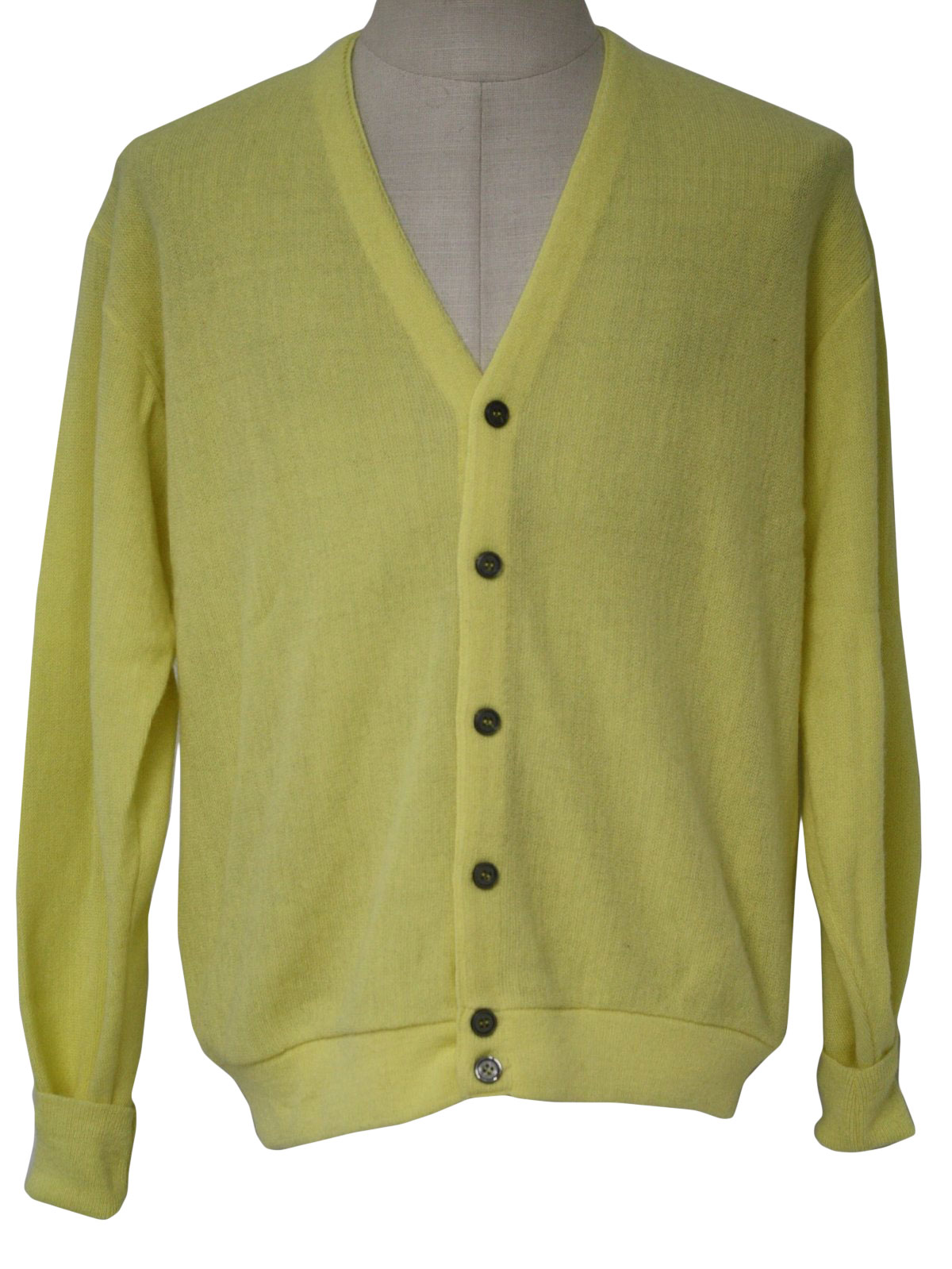 1970s JC Penney Fox Caridgan Sweater: 70s -JC Penney Fox- Mens yellow ...