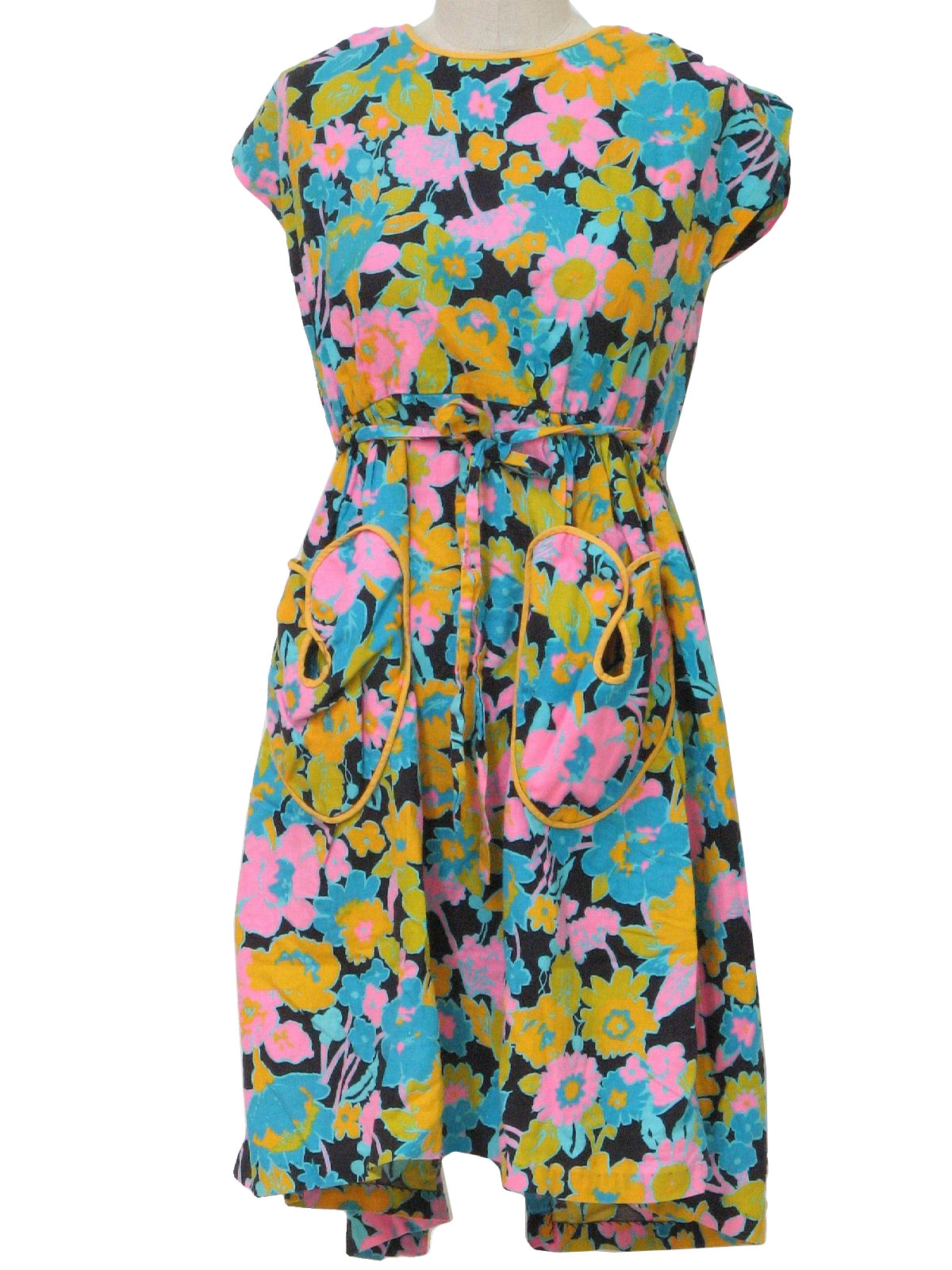 Fifties Vintage Dress: Late 50s -Swirl- Womens black, pink, yellow and ...