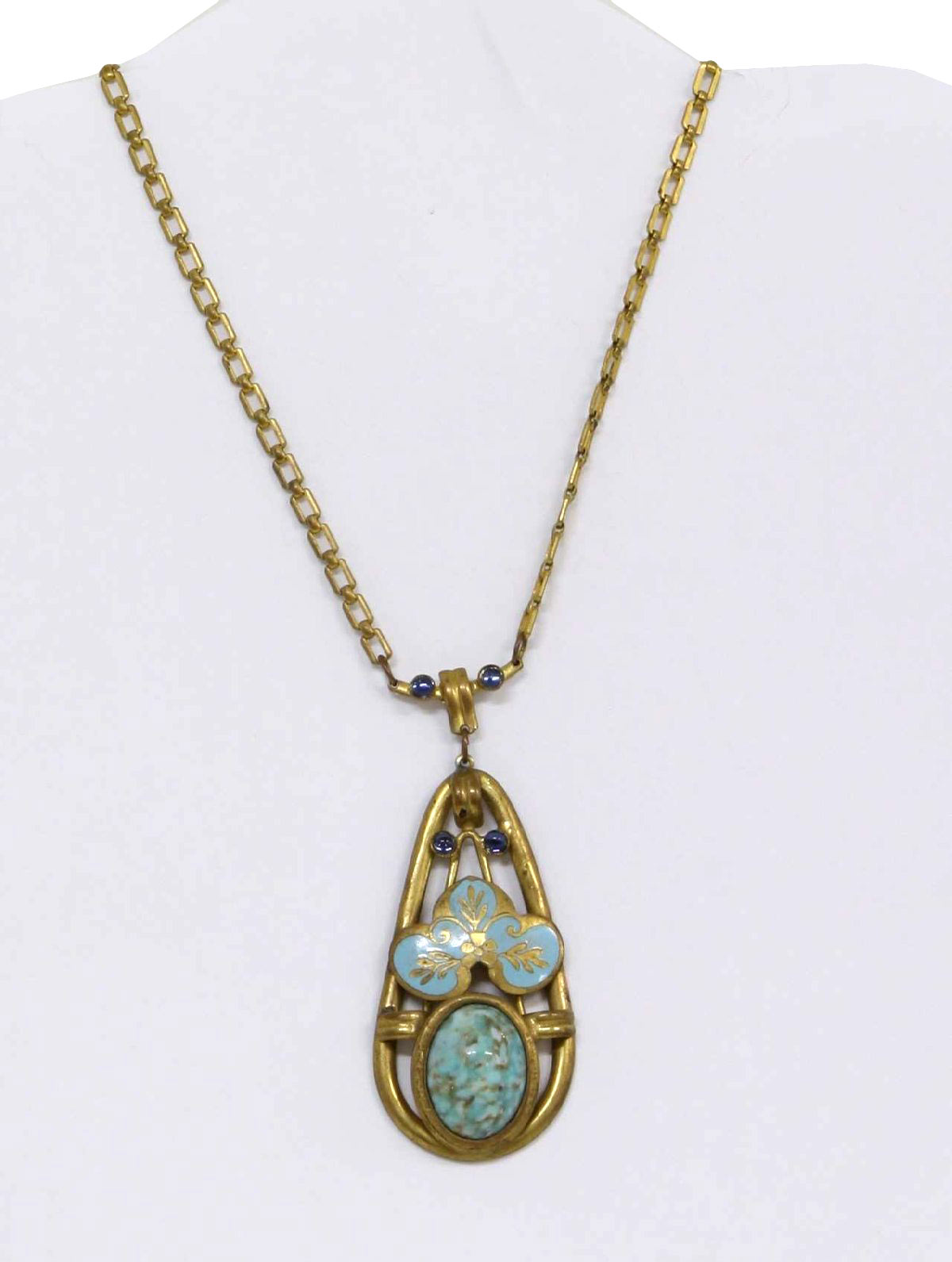 1960s Vintage Necklace: 60s -No Label- Womens brass tone metal necklace ...