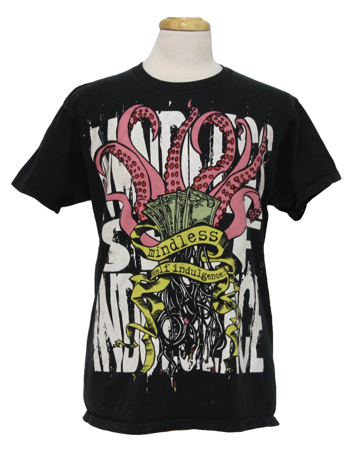 1990s Vintage T Shirt 90s style (made more recently) Fruit of the Loom Mens black background