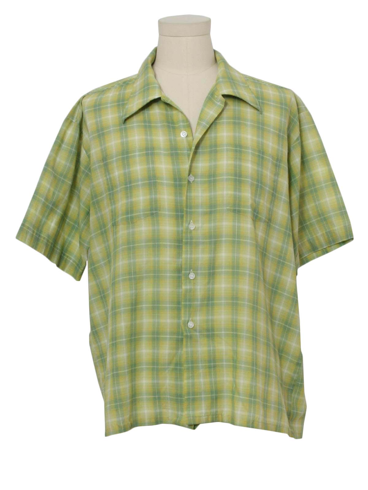Retro 70's Shirt: Early 70s -Missing Label- Mens shaded green, yellow ...