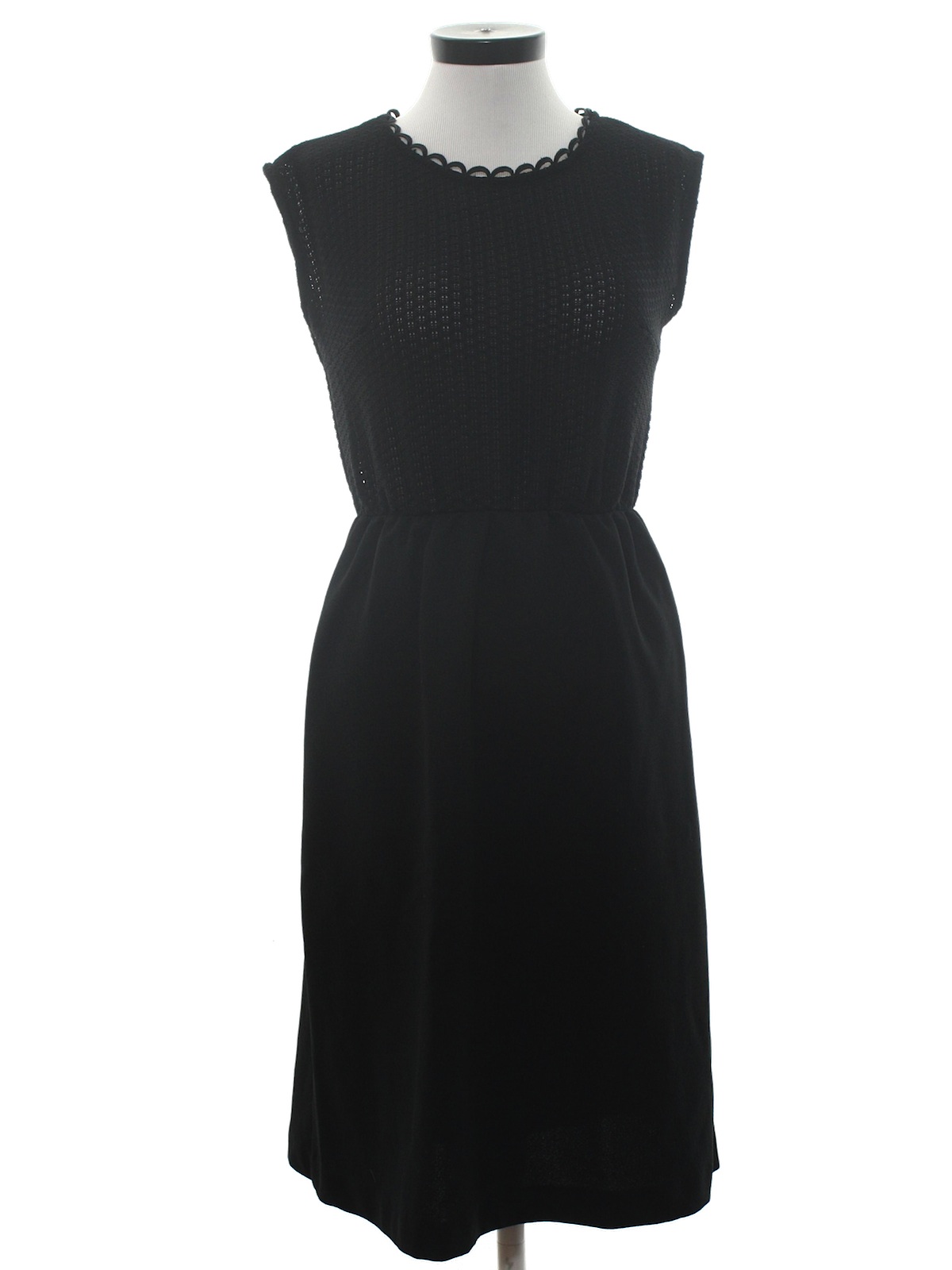 70's Vintage Dress: 70s -no label- Womens black background polyester ...