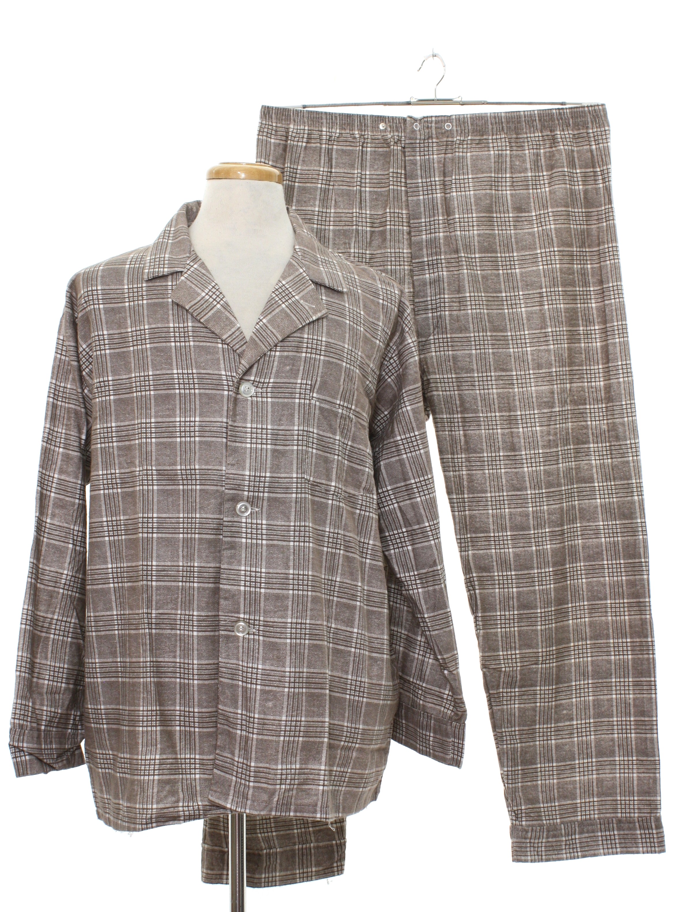 Retro 1960s Mens Mod Plaid Pajamas: 60s -Diplomat- Mens two piece brown ...
