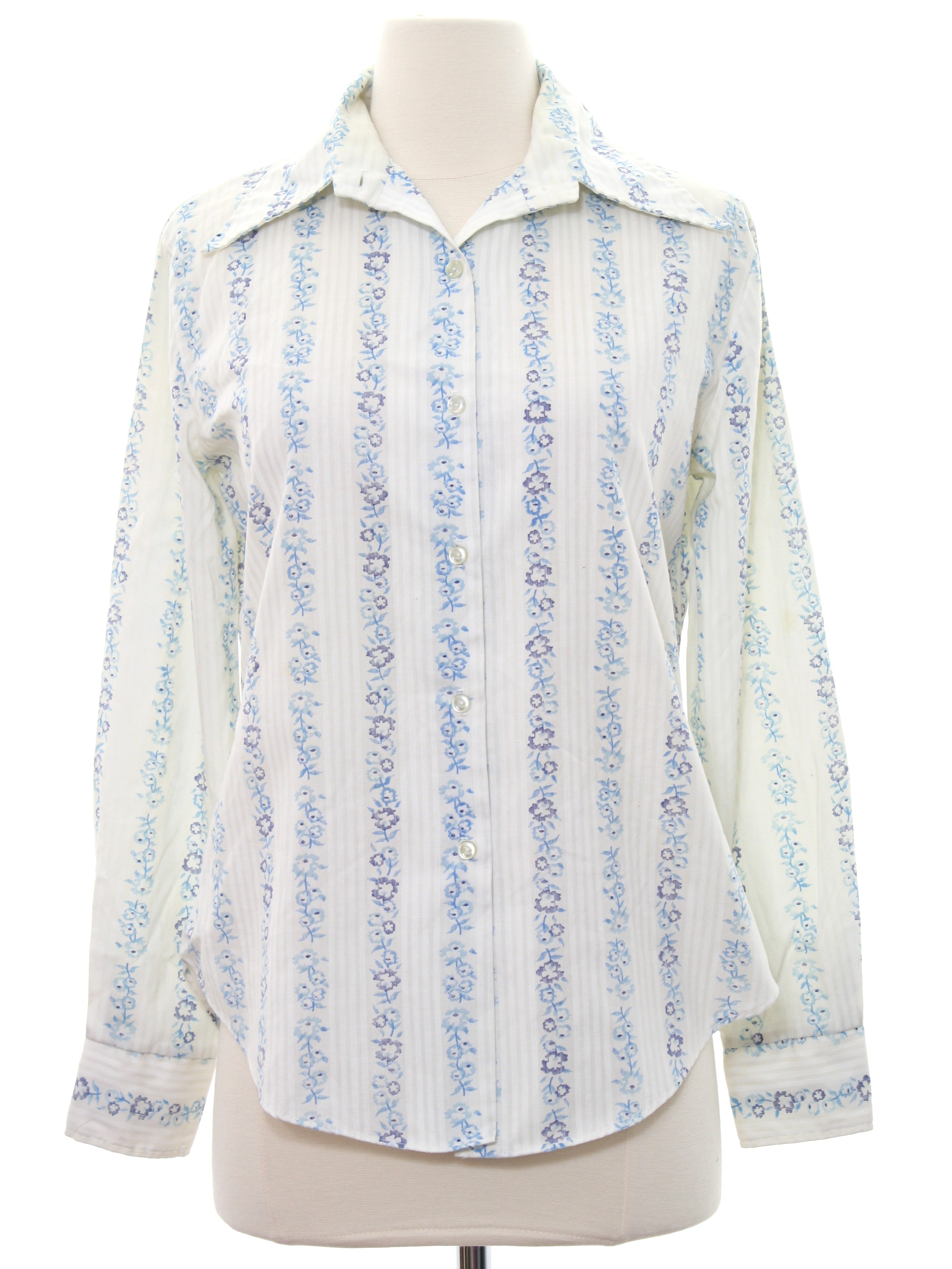 Vintage Shirt Accents 1970s Shirt: 70s -Shirt Accents- Womens white and ...