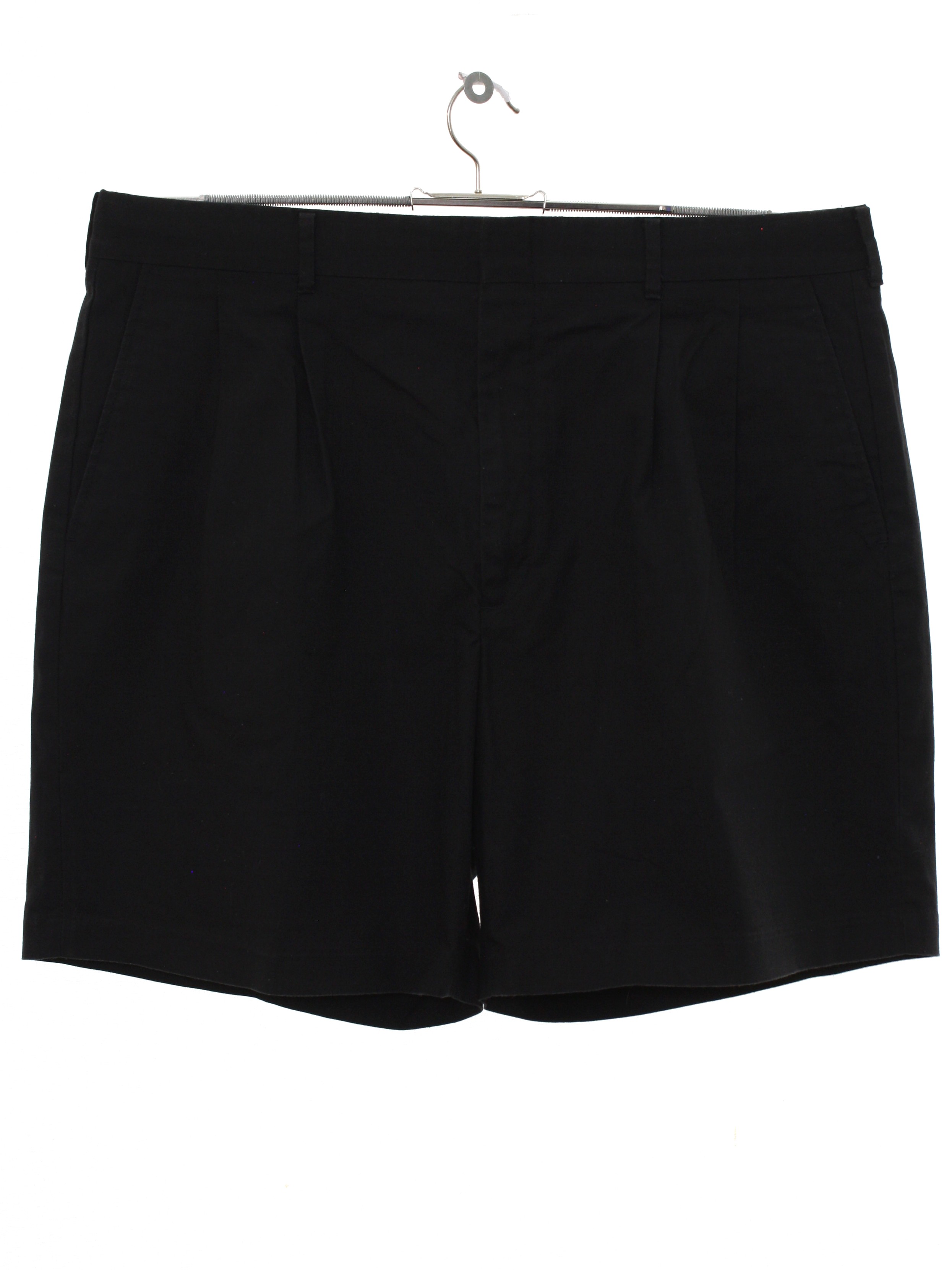 1980s Vintage Shorts: 80s -Knightsbridge- Mens black background cotton ...