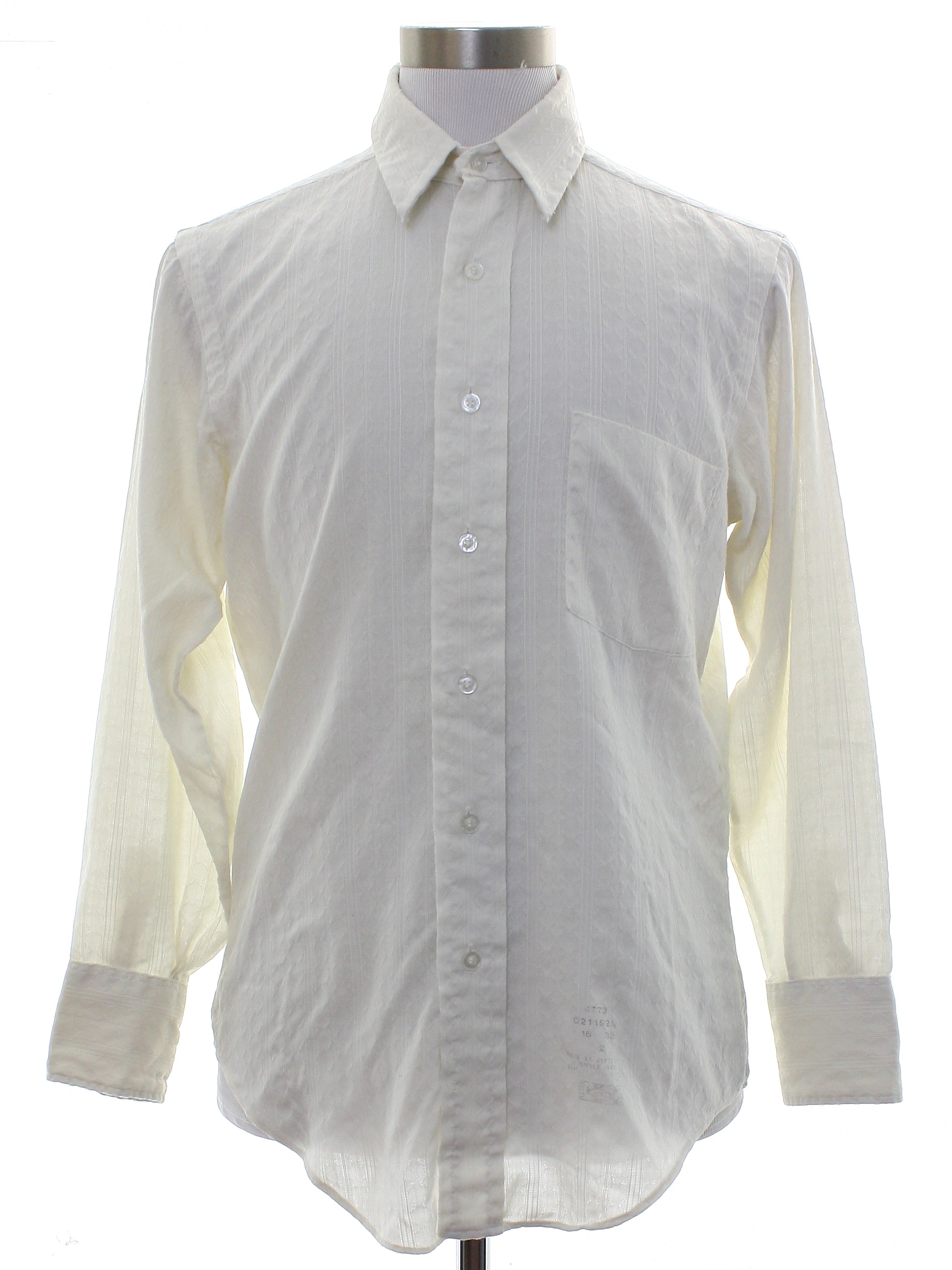 Seventies Shirt: 70s -No Label- Mens white polyester cotton blend ...