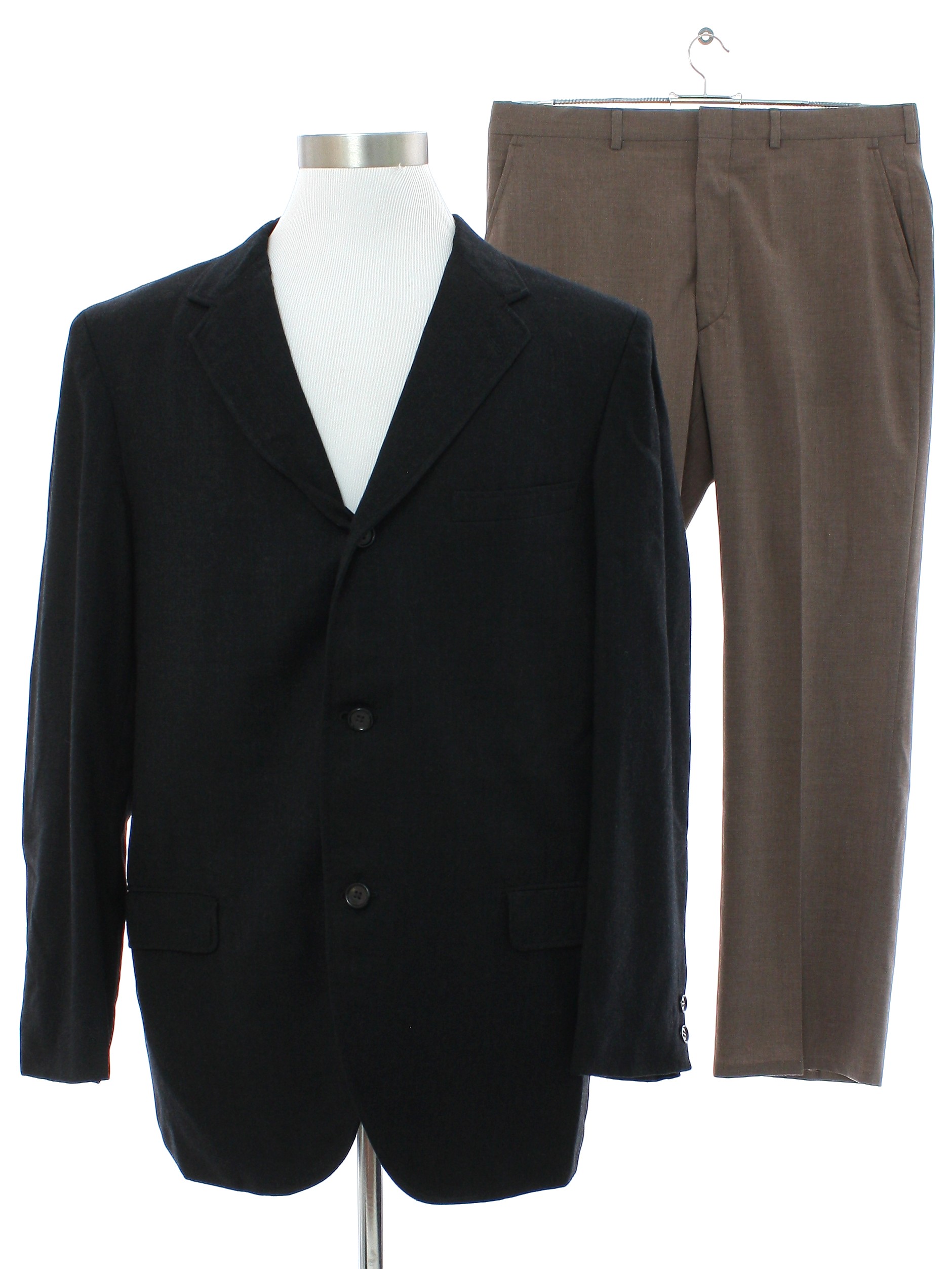 MOD - 3 Piece Suit √ Suit up: http://modcph.com/da/ | Facebook