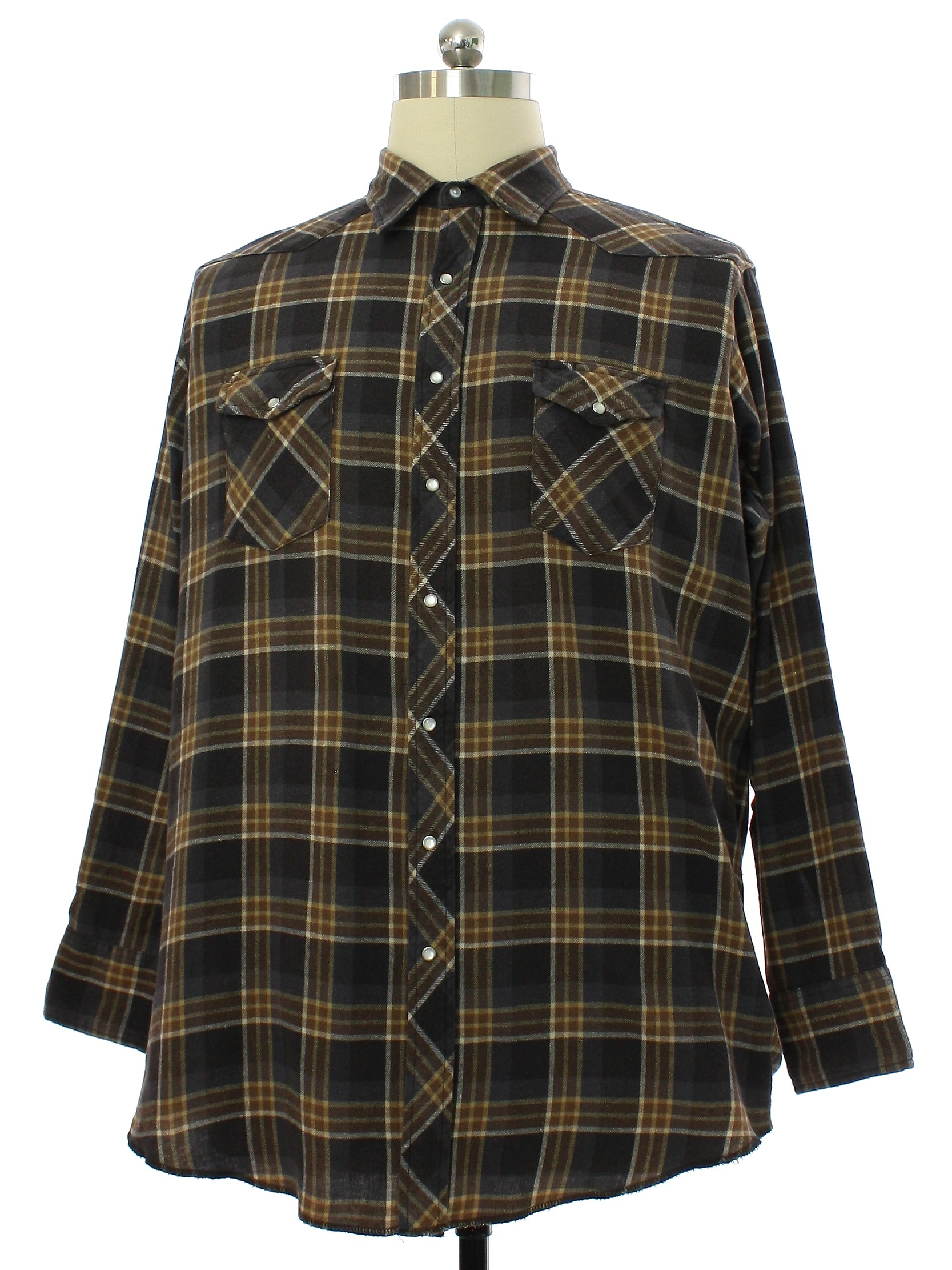 Wrangler 90's Vintage Western Shirt: 90s or newer -Wrangler- Mens shades of  brown, gray, black, and yellow plaid cotton flannel longsleeve flannel  western shirt. pearlized snaps at front placket and cuffs. Fold