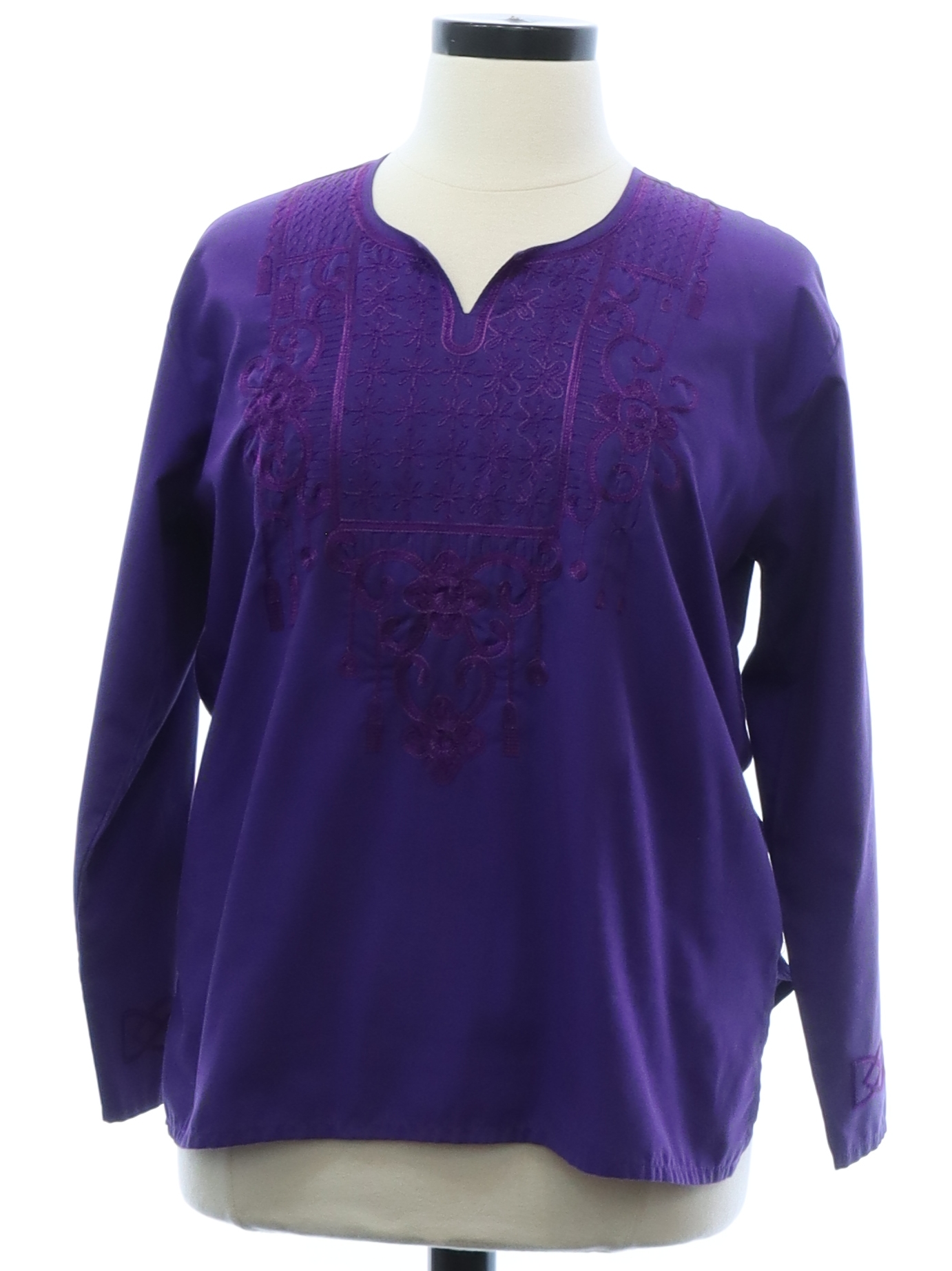 Elaborate Pullover Elaborate Pullover