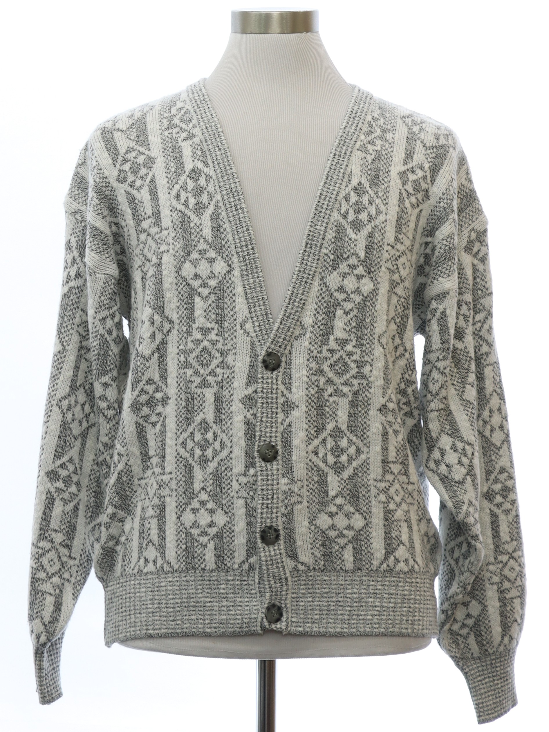 1980s Vintage Caridgan Sweater 80s Peter England Mens white background with heather medium gray acrylic cotton and polyester boucle intarsia knit knitted in stripes diamond and triangle motifs total...