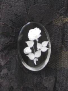 1960's Womens Accessories - Broach