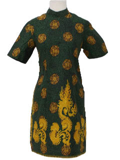 1960's Womens or Girls Asian Cheongsam Style Dress