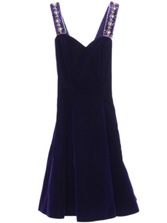 1990's Womens Velvet Prom Or Cocktail Dress