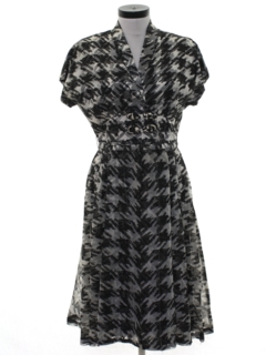 Vintage 1940's & 1950's Dresses at RustyZipper.Com Vintage Clothing