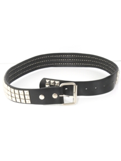 Womens Vintage Belts at RustyZipper.Com Vintage Clothing