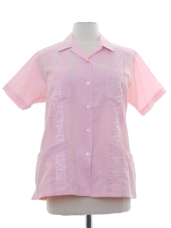 1980's Womens Embroidered Hippie Style Guayabera Shirt