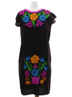 1970's Womens Embroidered Huipil Style Dress