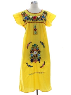 1970's Womens Embroidered Huipil Style Dress