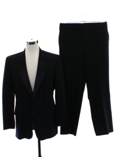 1980's Mens Tuxedo Suit