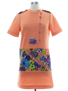 1970's Womens Mod Knit Mini Dress