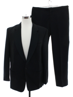 1980's Mens Tuxedo Suit