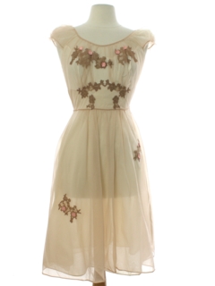 1960's Womens Lingerie - Nightgown