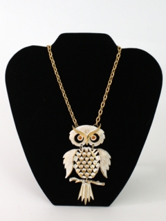 1970's Unisex Accessories - Owl Medallion Necklace