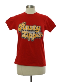 1990's Womens Red Rusty Zipper T-Shirt