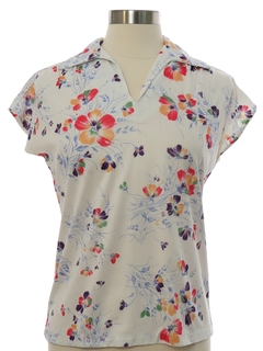 Womens Vintage 70s Short Sleeve Shirts at RustyZipper.Com Vintage Clothing