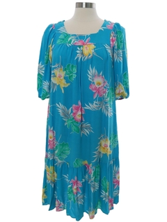 1970's Womens Hawaiian MuuMuu Lounge Dress