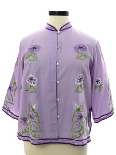 1970's Womens Cheongsam inspired Embroidered Shirt