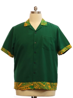 1970's Mens Mod Hawaiian Inspired Sport Shirt