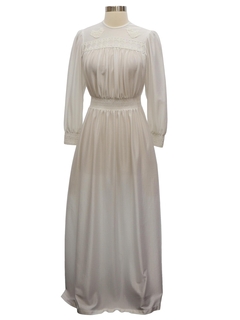 1970's Womens Hippie Dress or Casual Bridal Dress