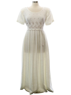 Womens Vintage Gowns at RustyZipper.Com Vintage Clothing