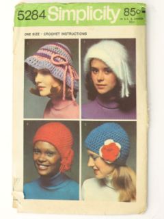 1970's Womens Crochet Sewing Pattern