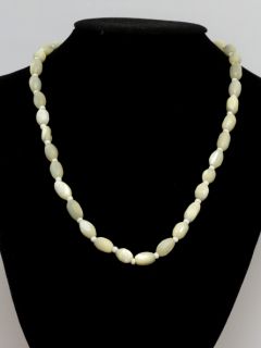 1960's Womens Accessories - Mother of Pearl Necklace