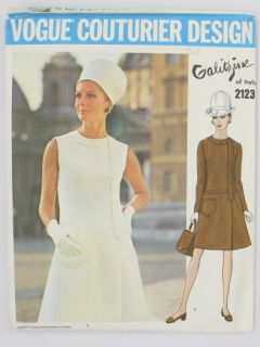 1960's Womens Vogue Large Format Galitzine Designer Sewing Pattern