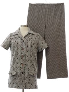 1970's Womens Mod Knit Combo Leisure Suit
