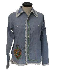 1970's Womens Appliqued Chambray Hippie Shirt