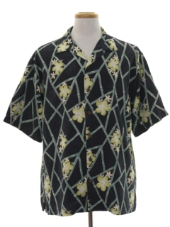 1990's Mens Tommy Bahama Silk Shantung Hawaiian Shirt