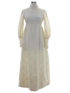 1970's Womens Prairie Style Wedding Dress