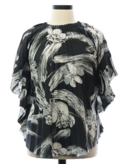 1970's Womens Butterfly Pleated Hawaiian Style Shirt